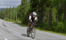 综合格斗赛场焦点！瑞士队对阵意大利队，爆冷逆转，黑马强势击败劲敌